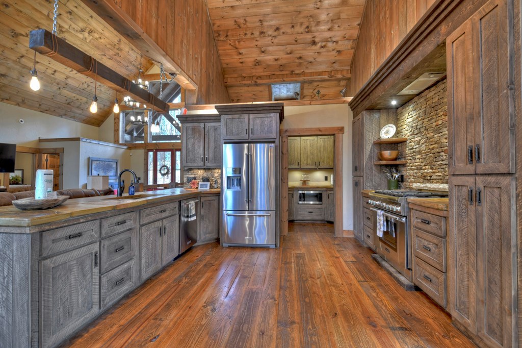 2691 Highway 2 Blue Ridge, GA 30513 - Photo 37 of 65 Gallery Image 37
