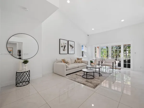 $5,300 | 413 Cameron Drive, Unit 413, Weston, FL 33326