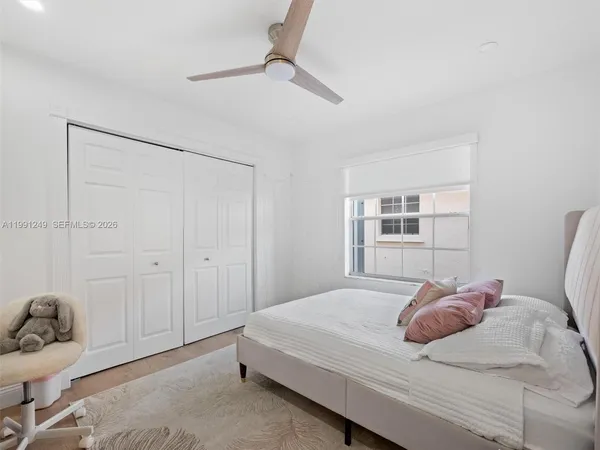 $5,300 | 413 Cameron Drive, Unit 413, Weston, FL 33326