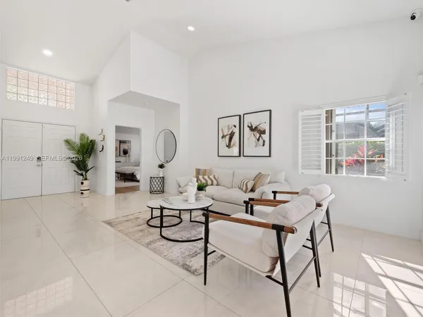 $5,300 | 413 Cameron Drive, Unit 413, Weston, FL 33326
