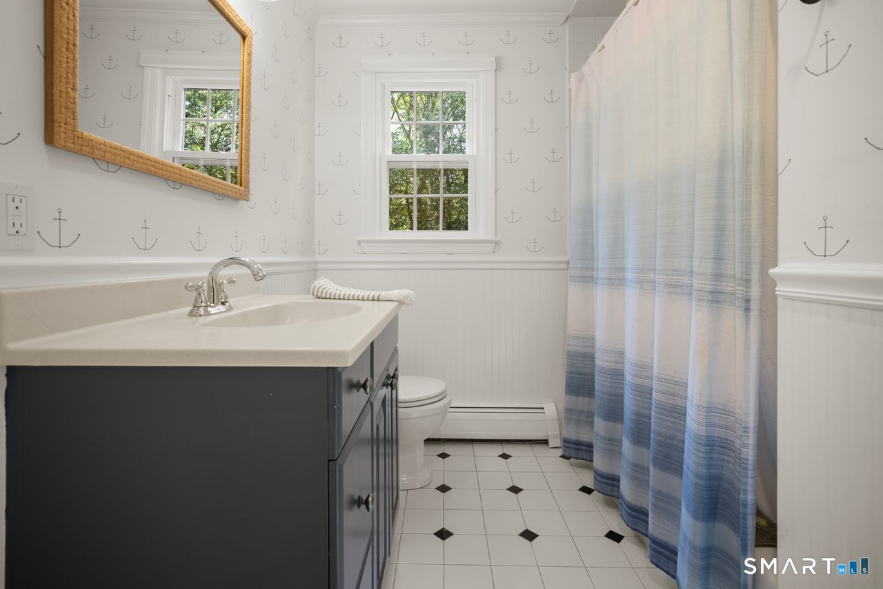 1115 Galloping Hill Road Fairfield, CT 06824 - Photo 29 of 40