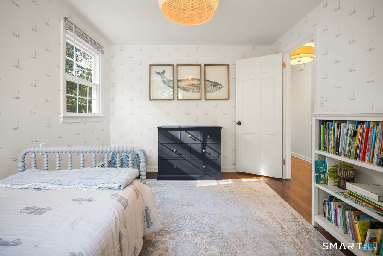 1115 Galloping Hill Road Fairfield, CT 06824 - Photo 30 of 40