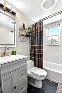 $899,998 | 288 Arlington Street, Mineola, NY 11501