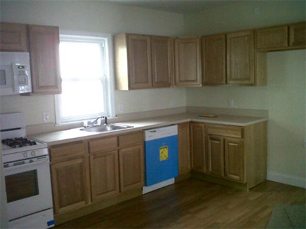 58 Butler Street Lawrence, MA 01841 - Photo 3 of 13 Gallery Image 3
