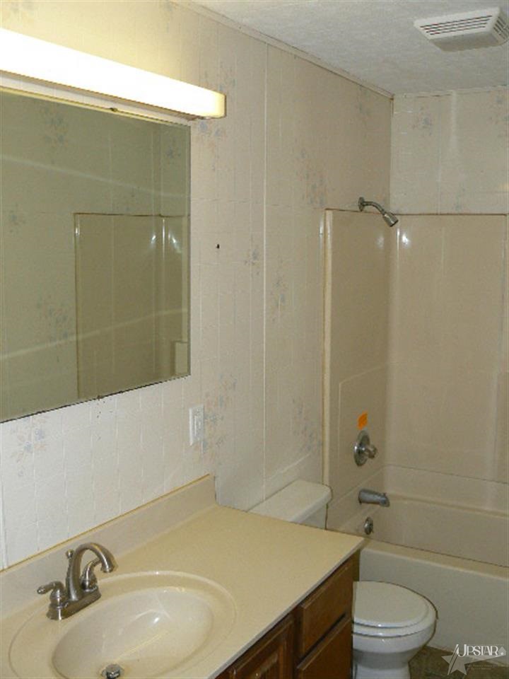 5111 Rothman Road Fort Wayne, IN 46835 - Photo 8 of 9 Gallery Image 8