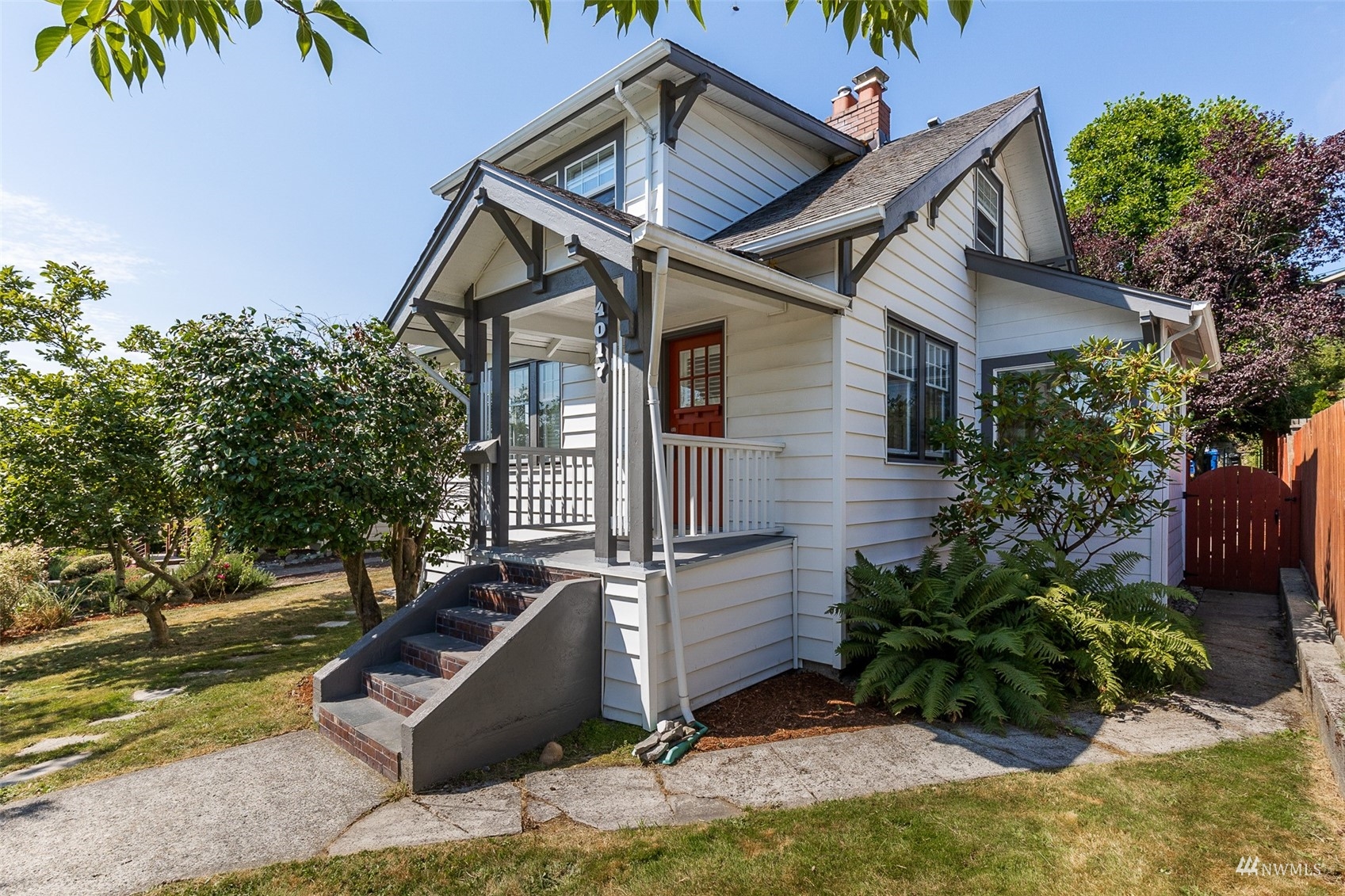 4017 38th Avenue Southwest Seattle, WA 98126 - Photo 5 of 31