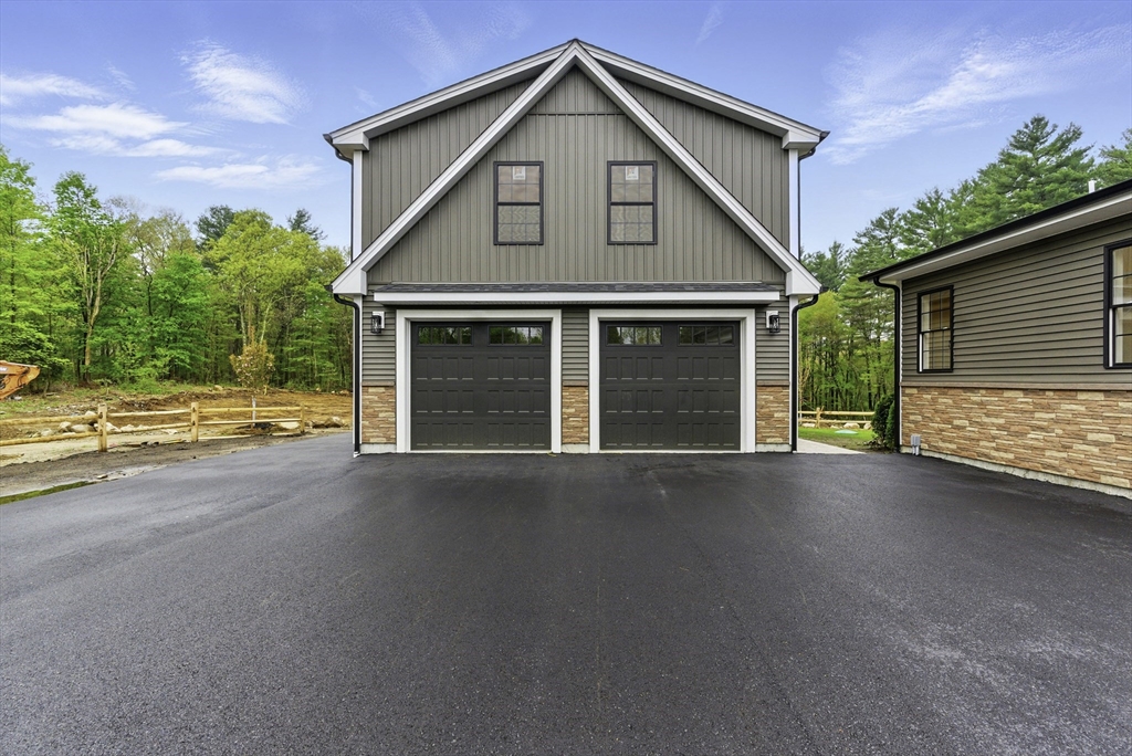 267 South Main Street Hopedale, MA 01747 - Photo 3 of 42