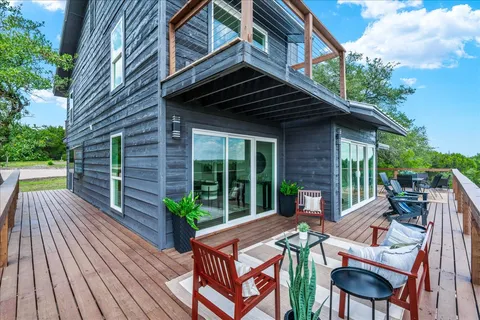 $1,099,000 | 5203 Cueva Drive, Austin, TX 78738