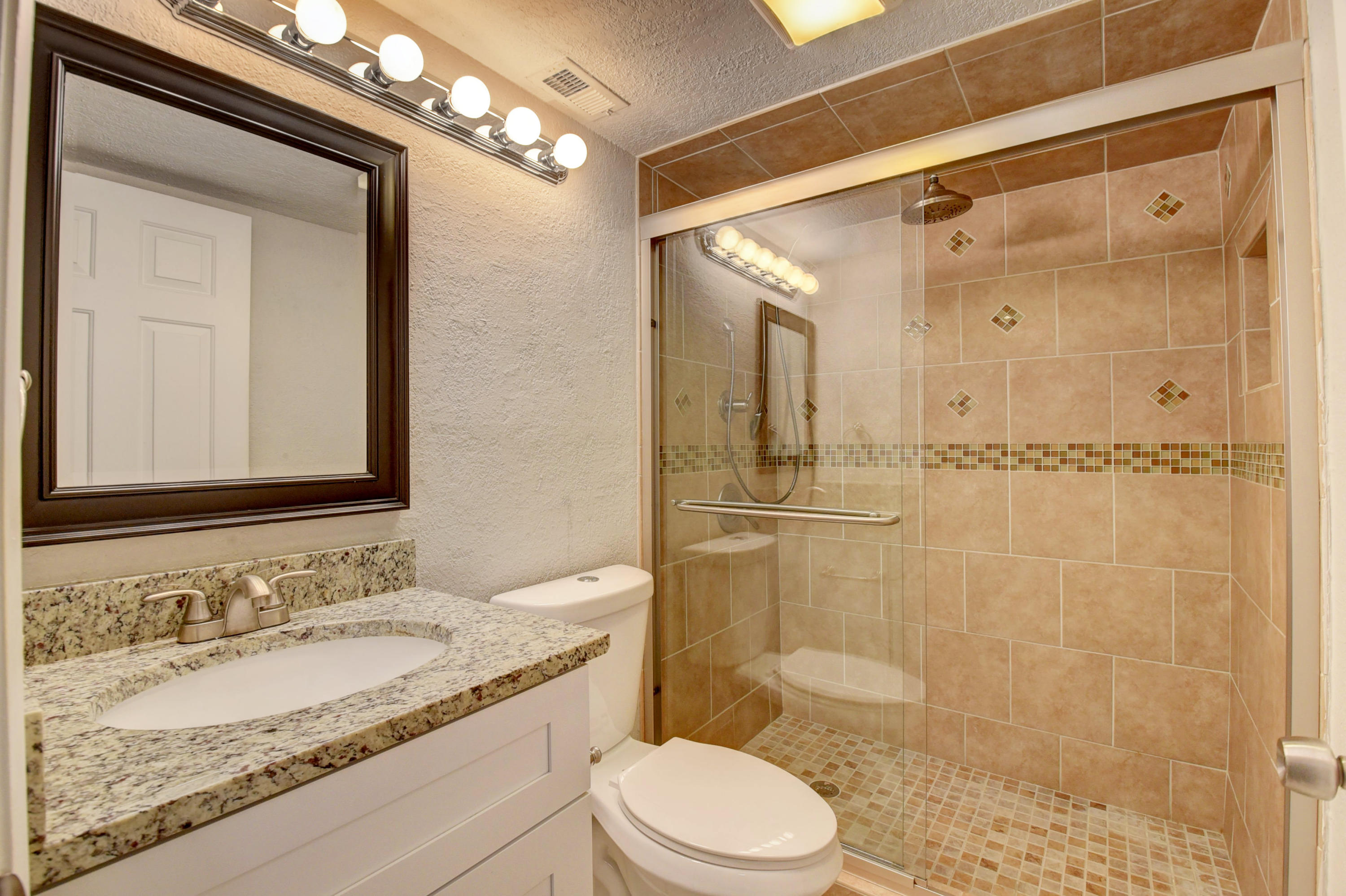 8129 Severn Drive, Unit B Boca Raton, FL 33433 - Photo 12 of 21 28_virtuals1 (28)