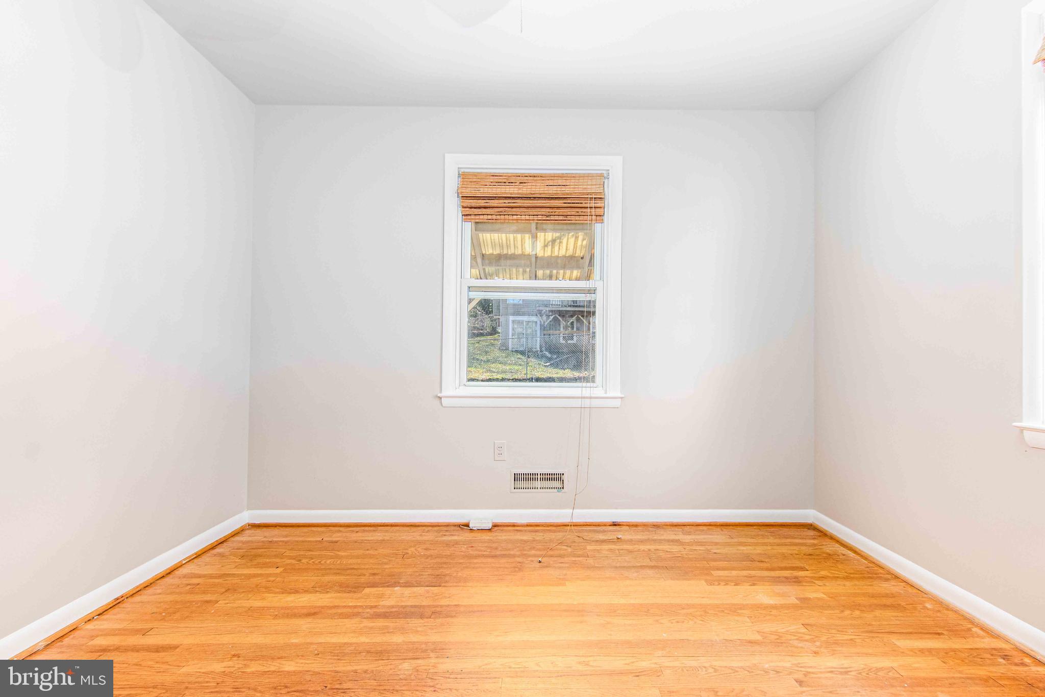 1017 St Albans Road Baltimore, MD 21239 - Photo 14 of 18
