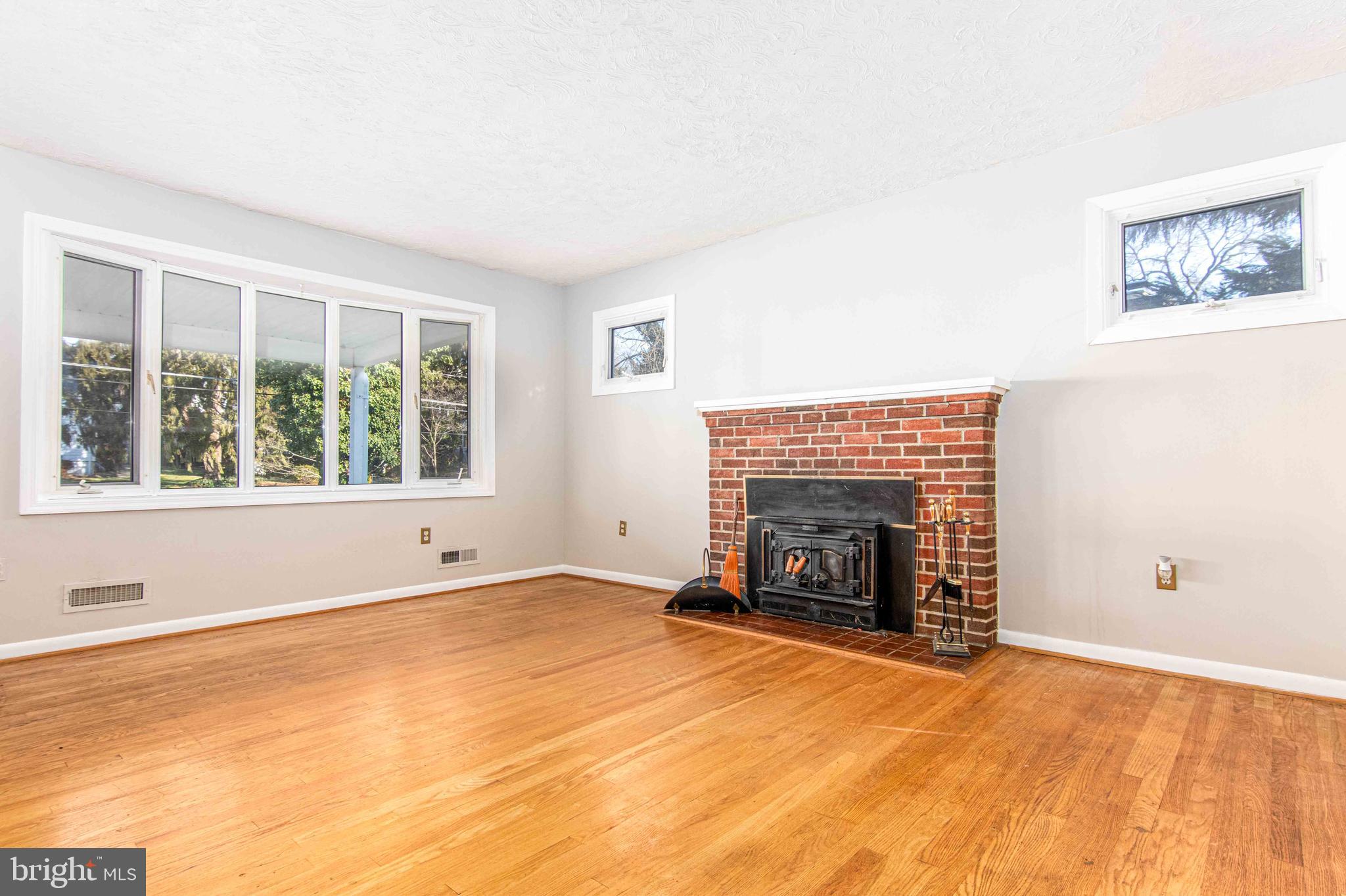 1017 St Albans Road Baltimore, MD 21239 - Photo 9 of 18