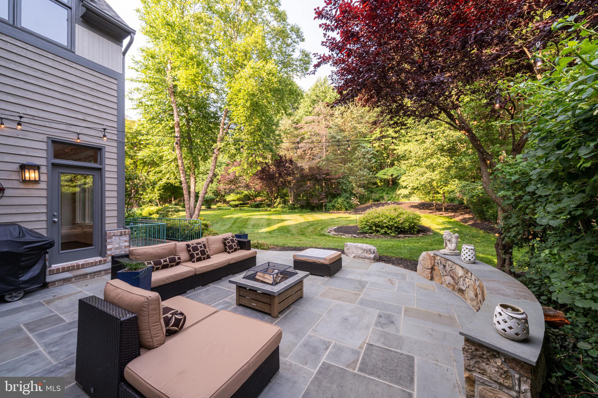 1433 Waterfront Road Reston, VA 20194 - Photo 12 of 67 Private Backyard with Mature Trees and Hardscape