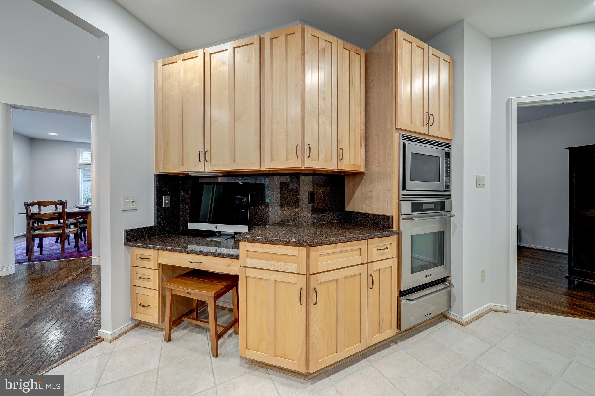 1433 Waterfront Road Reston, VA 20194 - Photo 24 of 67 Kitchen Desk Area