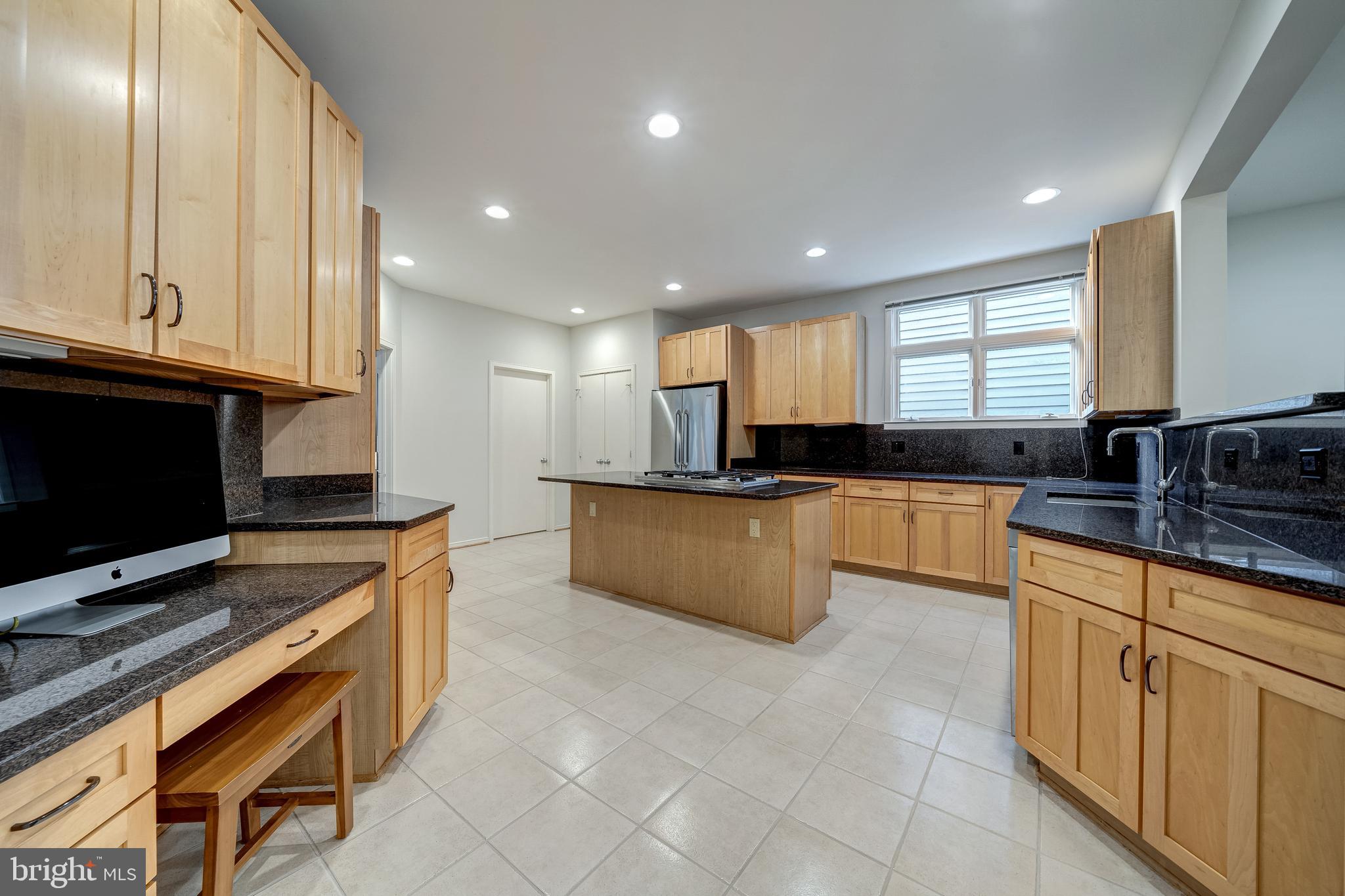 1433 Waterfront Road Reston, VA 20194 - Photo 25 of 67 Open Kitchen Great for Family Gatherings