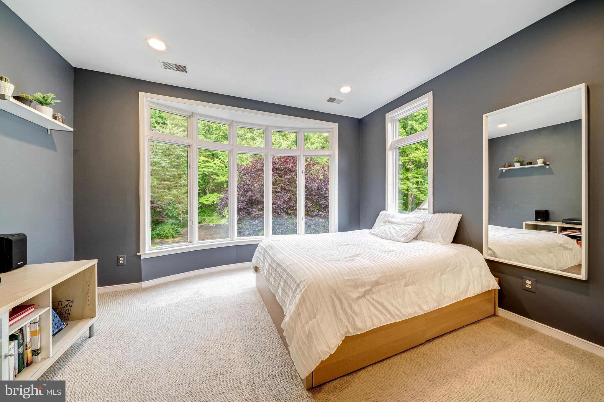 1433 Waterfront Road Reston, VA 20194 - Photo 43 of 67 UL Bedroom