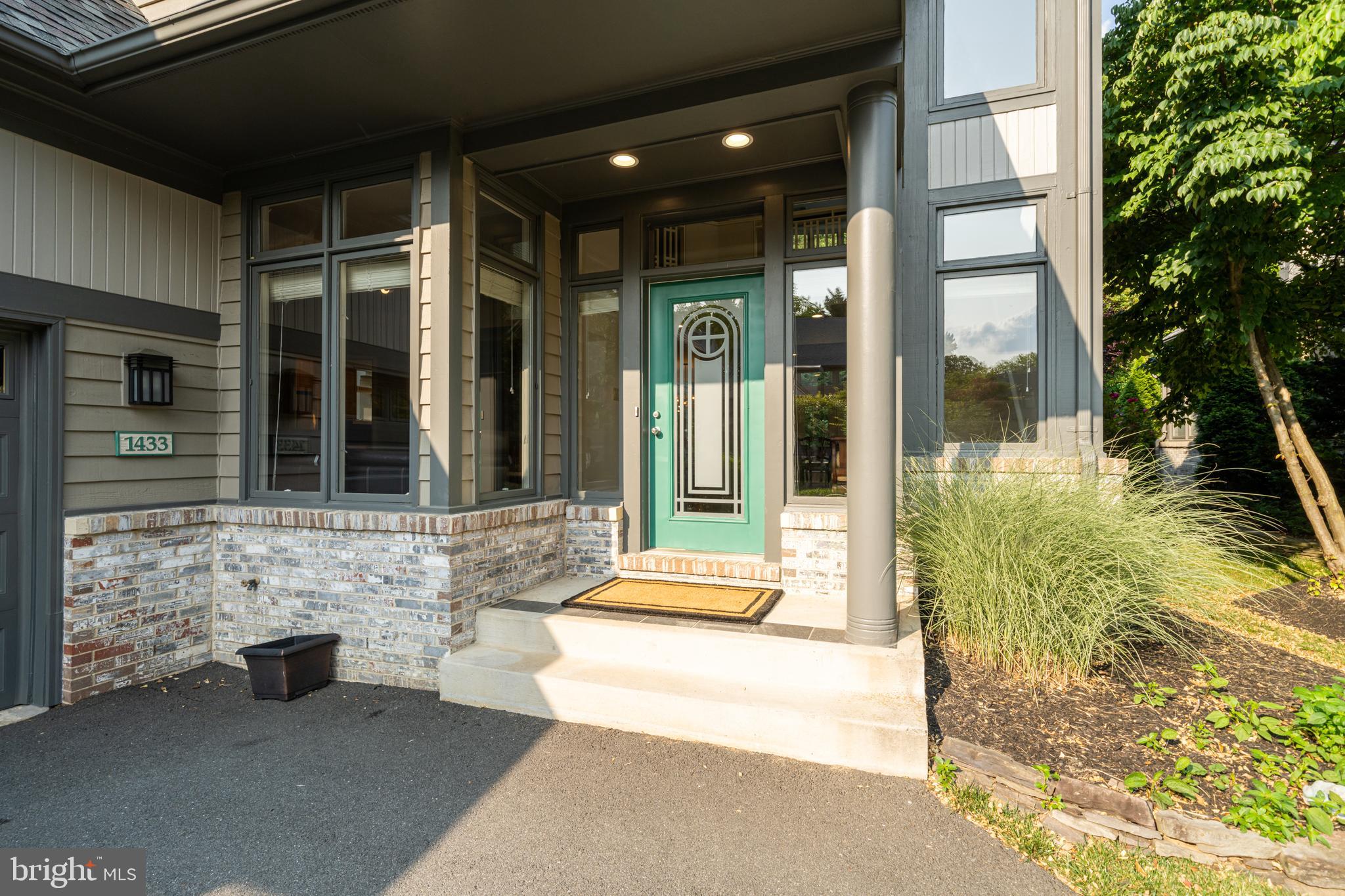 1433 Waterfront Road Reston, VA 20194 - Photo 7 of 67 Front Entrance