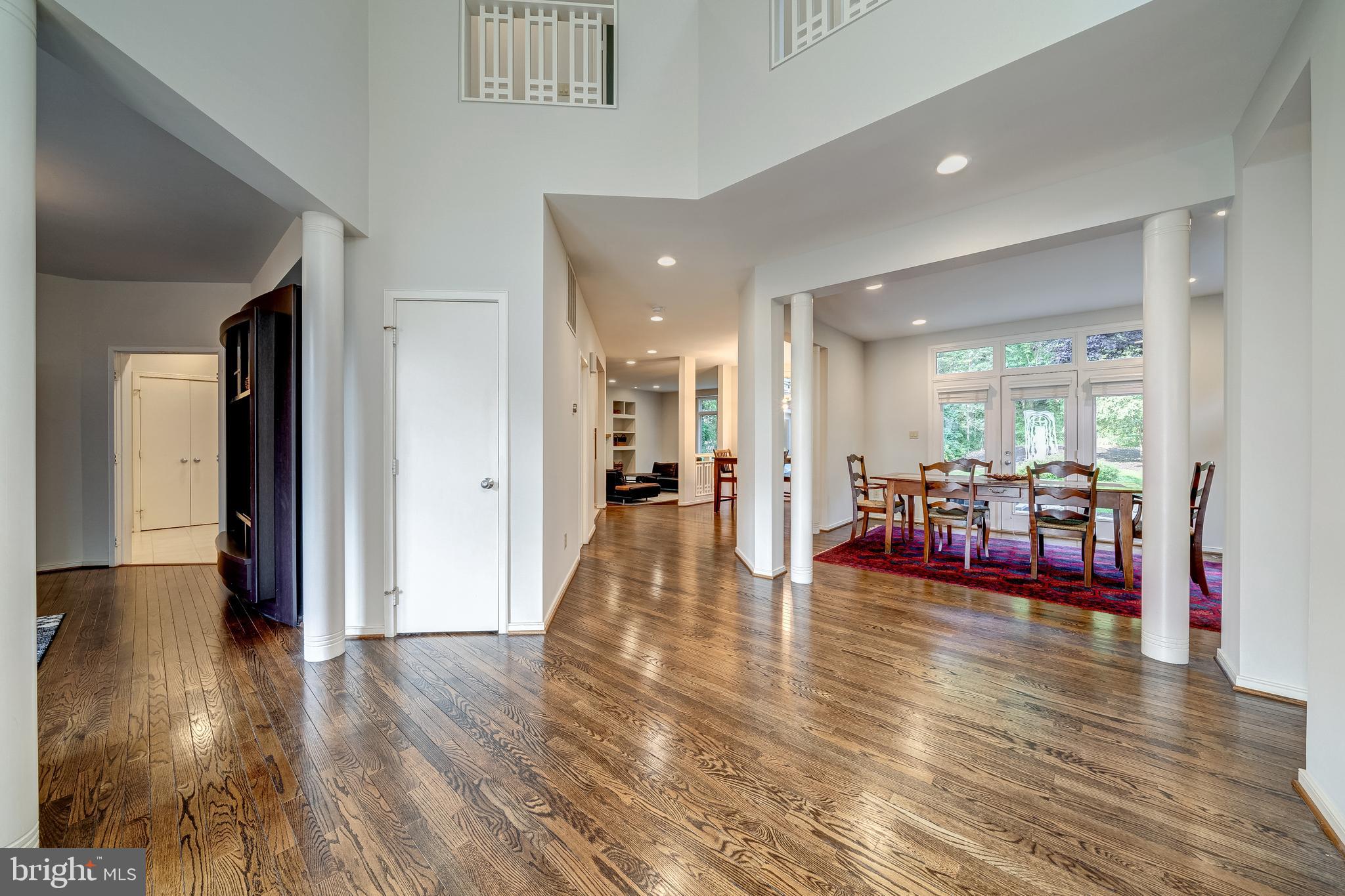 1433 Waterfront Road Reston, VA 20194 - Photo 10 of 67 Hardwoods Throughout Main Level