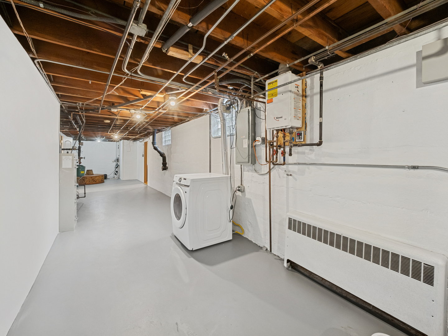 295 Ardmore Road Des Plaines, IL 60016 - Photo 20 of 30 a view of a room with racks on the wall