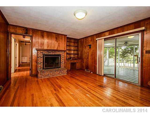 3030 Ferncliff Road Charlotte, NC 28211 - Photo 6 of 14