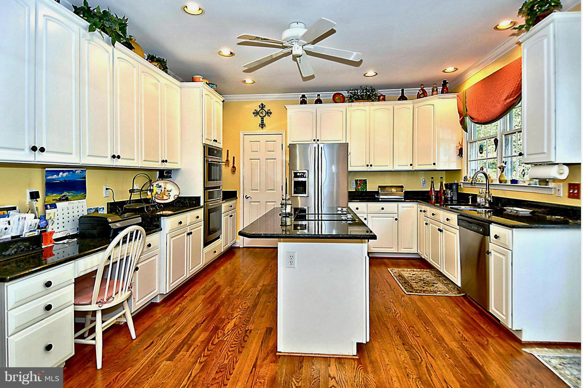2702 Howard Grove Road Davidsonville, MD 21035 - Photo 12 of 30 Granite and Stainless Center Island Kitchen