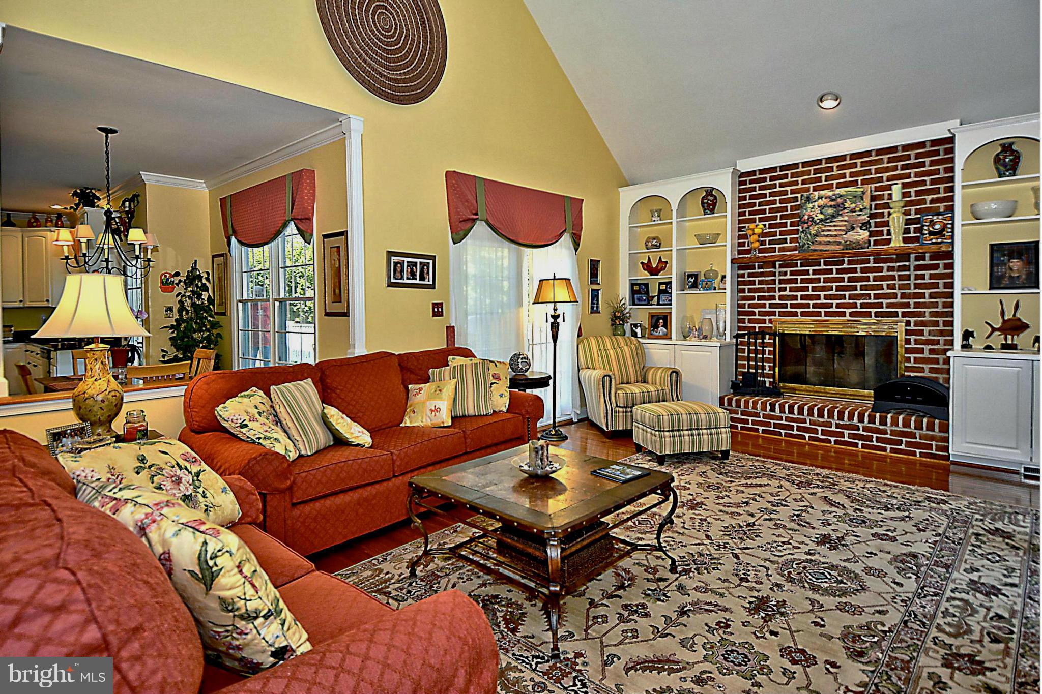 2702 Howard Grove Road Davidsonville, MD 21035 - Photo 10 of 30 Upscale Detailing and Finishes / 2 Fireplaces