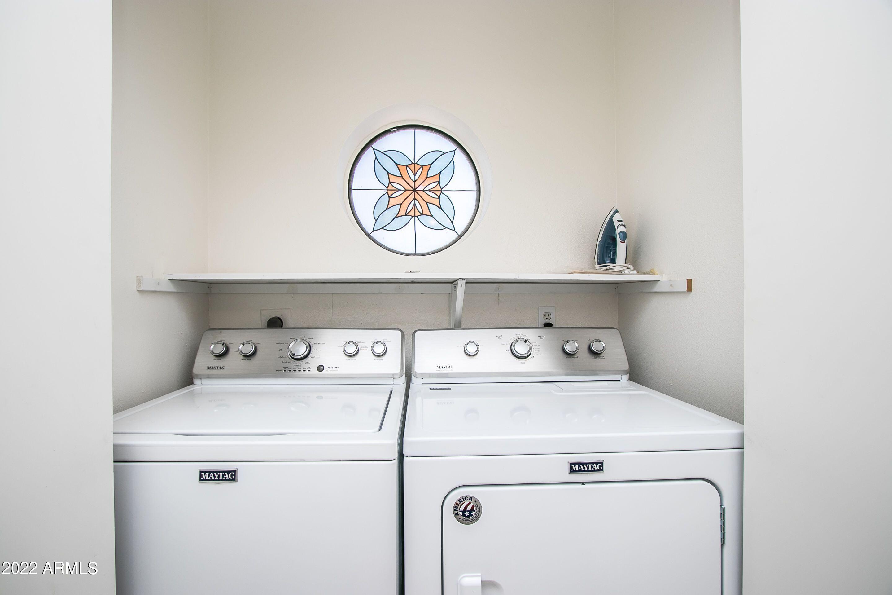 626 West 14th Street Tempe, AZ 85281 - Photo 14 of 27 a utility room with dryer and washer