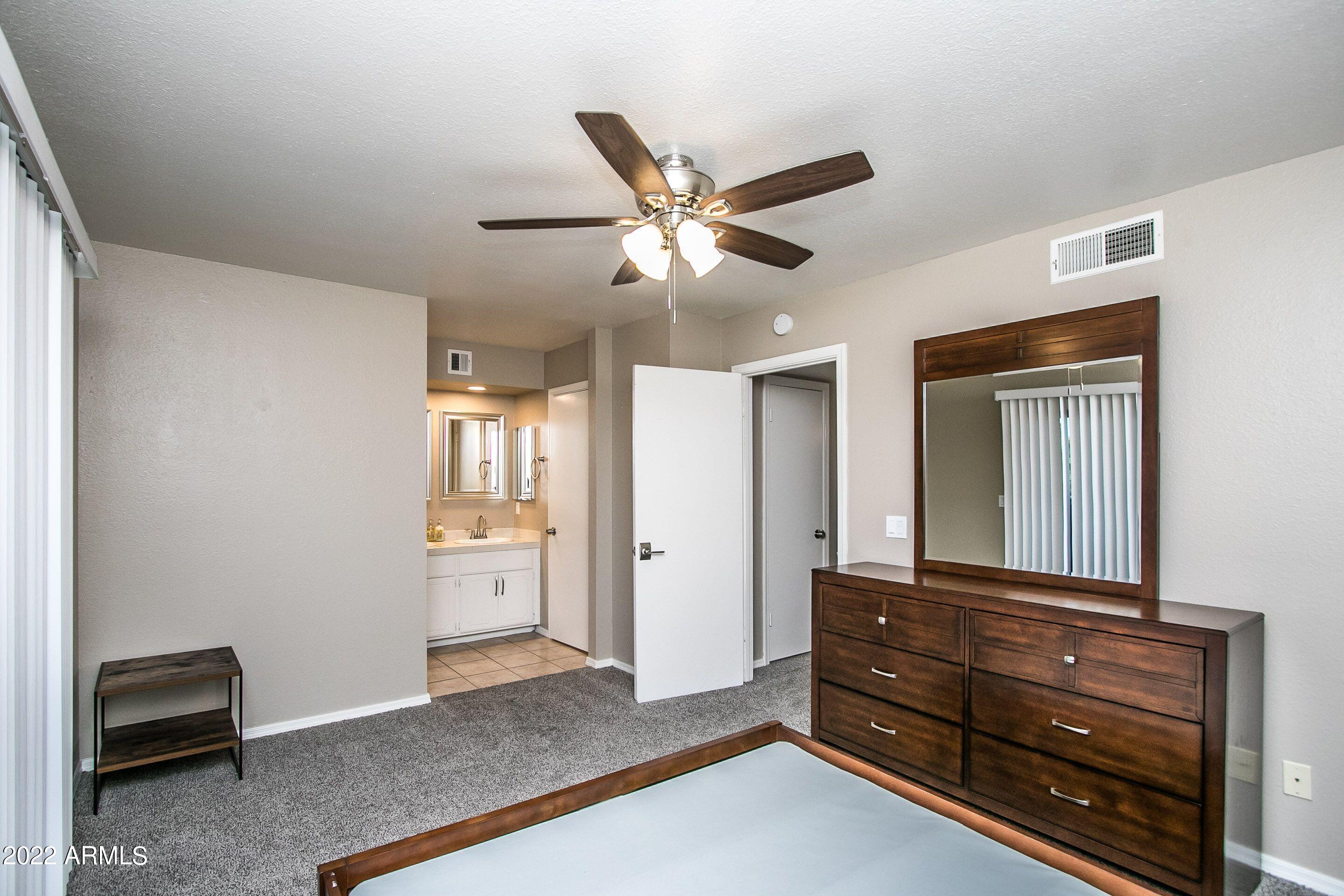 626 West 14th Street Tempe, AZ 85281 - Photo 18 of 27 a living room with furniture and a window