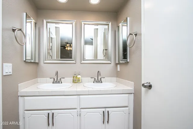 $1,995 | 626 West 14th Street, Tempe, AZ 85281