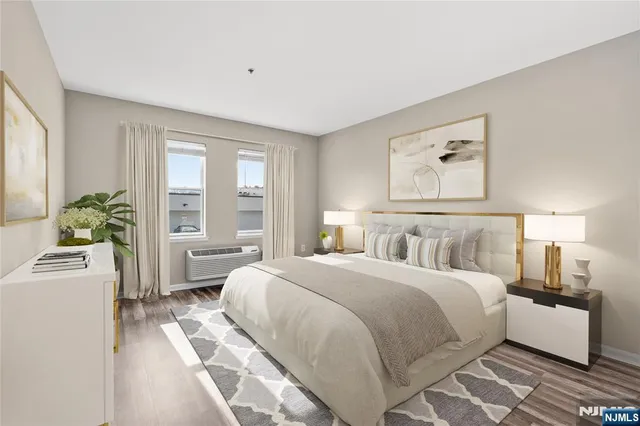 $2,700 | 905 River Road, Unit 304, Edgewater, NJ 07020