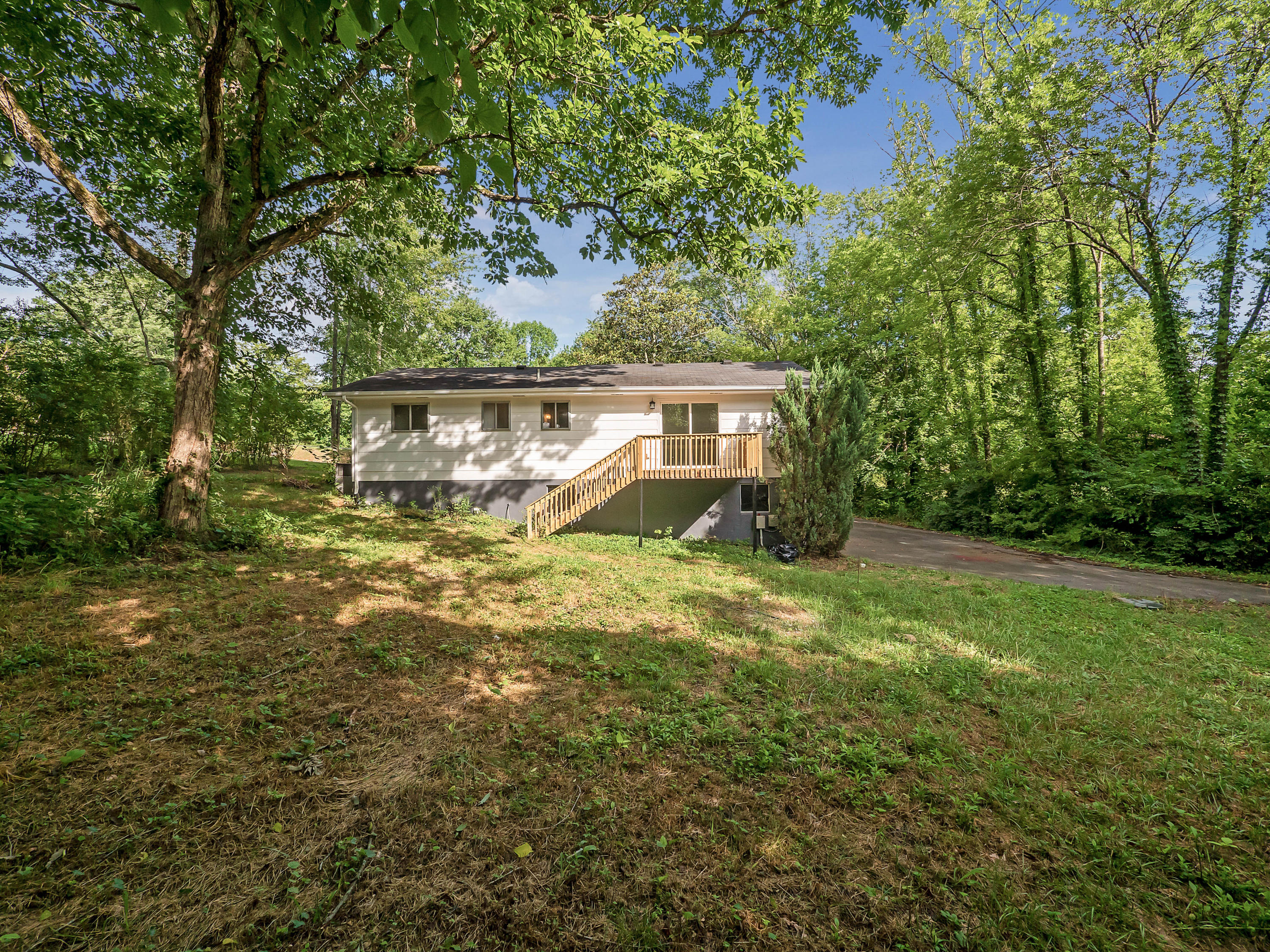 635 Dry Valley Road Rossville, GA 30741 - Photo 2 of 26 635DryValleyRd-5