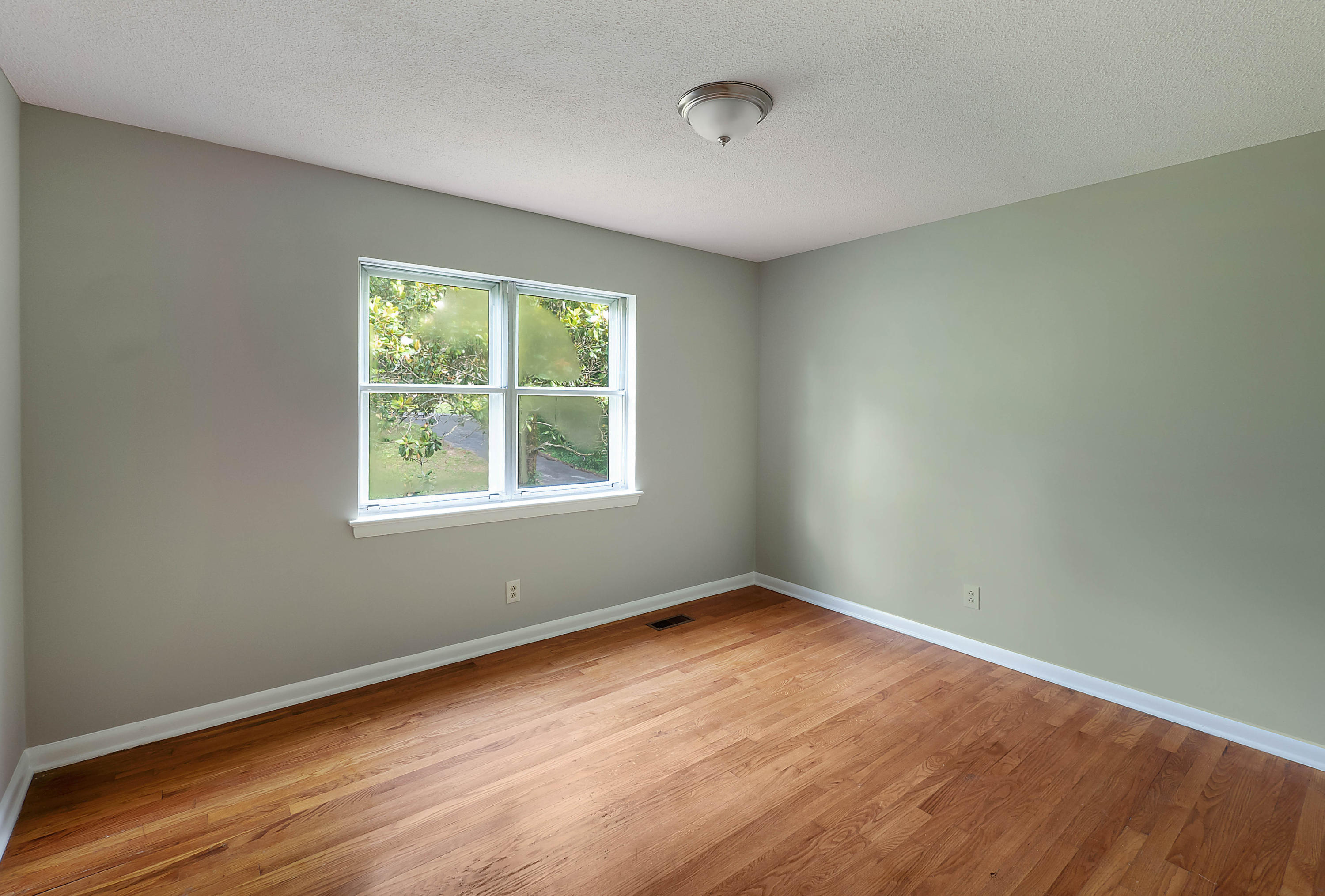 635 Dry Valley Road Rossville, GA 30741 - Photo 12 of 26 635DryValleyRd-19