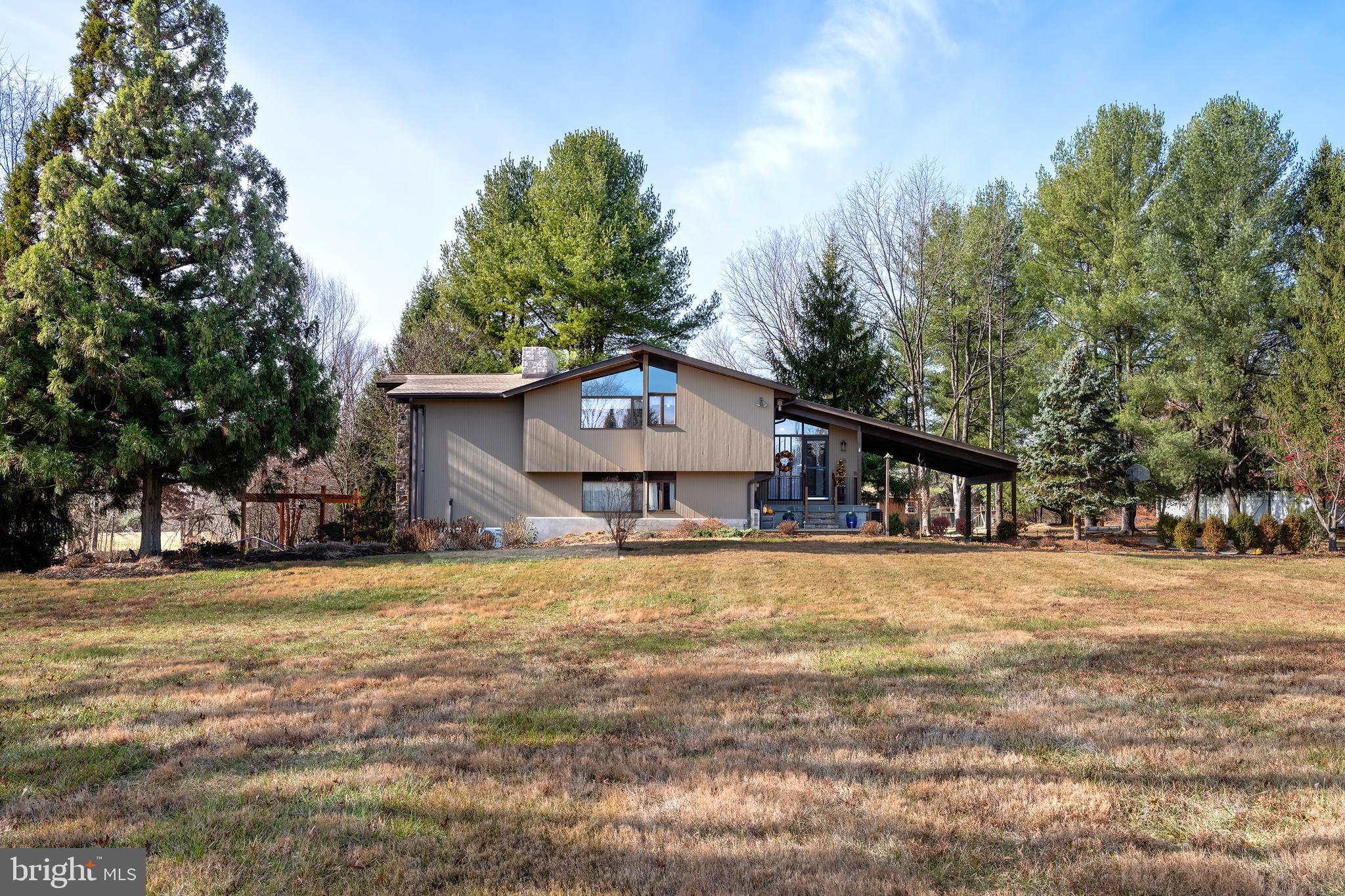 615 Scotch Road Pennington, NJ 08534 - Photo 5 of 33 Front Elevation