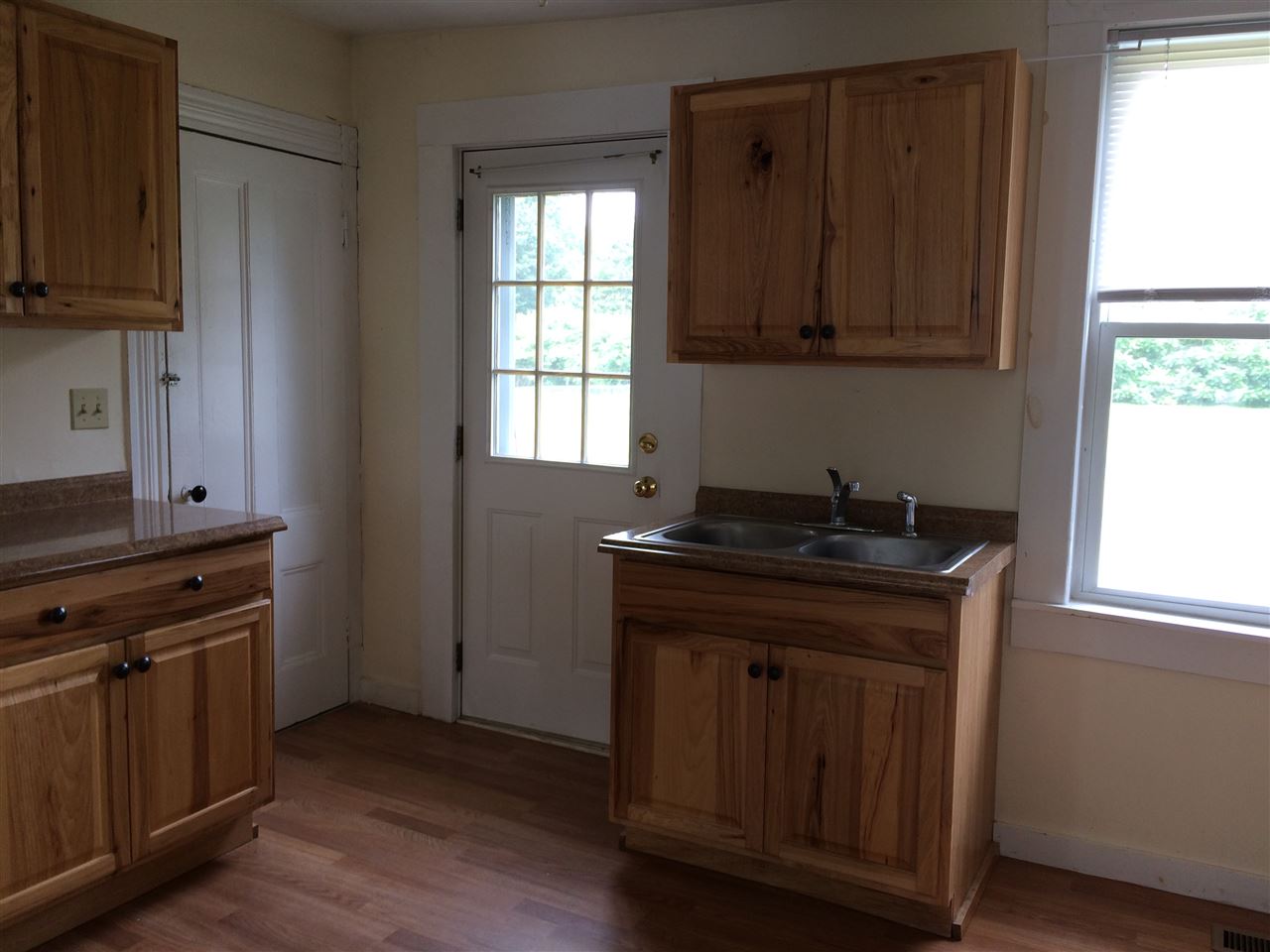 1182 Old Rte 25 Rumney, NH 03266 - Photo 5 of 40