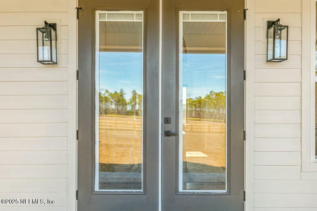 12439 Folsom Road Sanderson, FL 32087 - Photo 18 of 87 Rear French doors