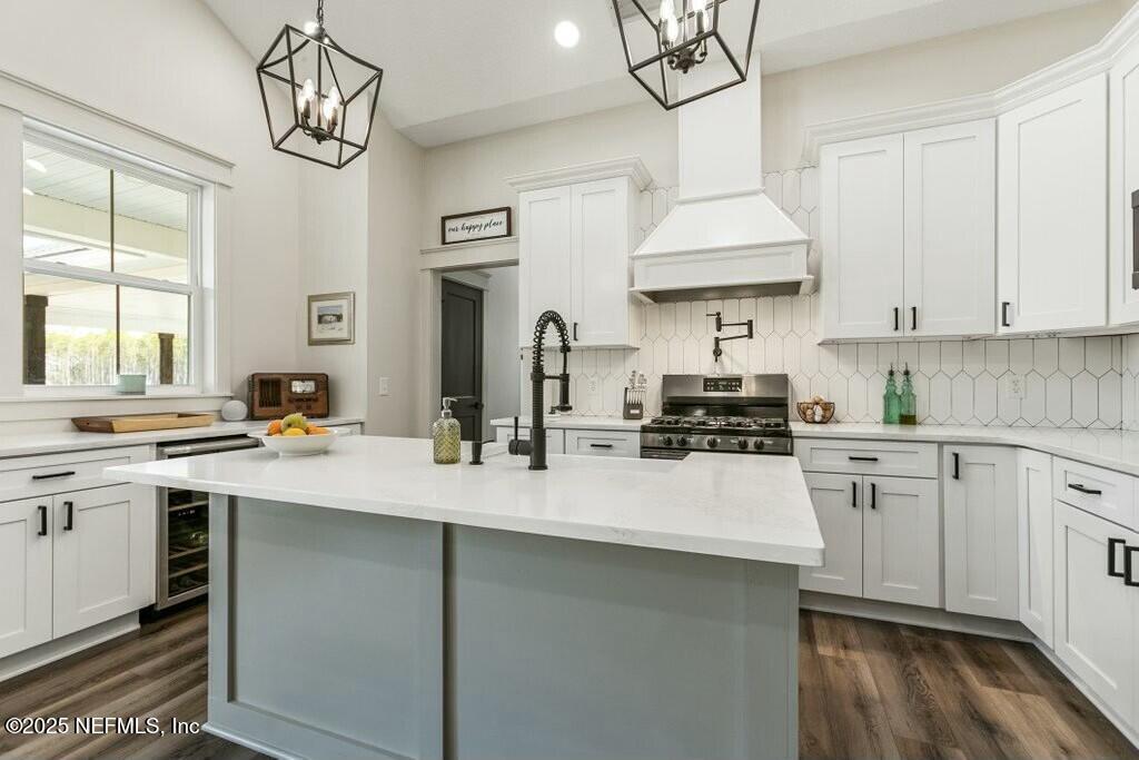 12439 Folsom Road Sanderson, FL 32087 - Photo 34 of 87 Kithen island