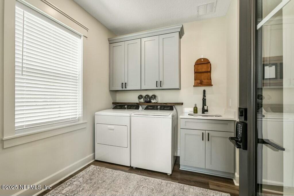 12439 Folsom Road Sanderson, FL 32087 - Photo 42 of 87 Laundry room