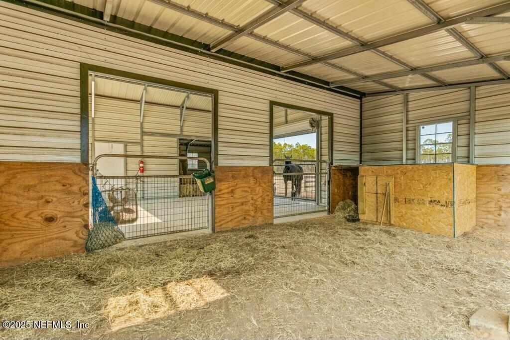12439 Folsom Road Sanderson, FL 32087 - Photo 71 of 87 stall inteirior