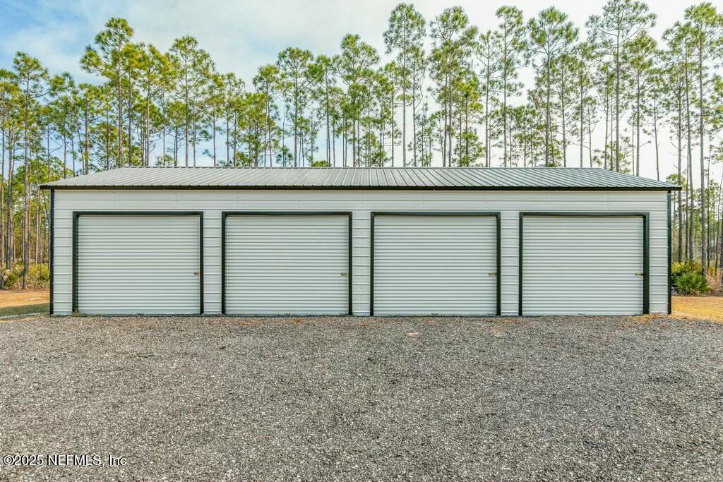12439 Folsom Road Sanderson, FL 32087 - Photo 72 of 87 4-car garage