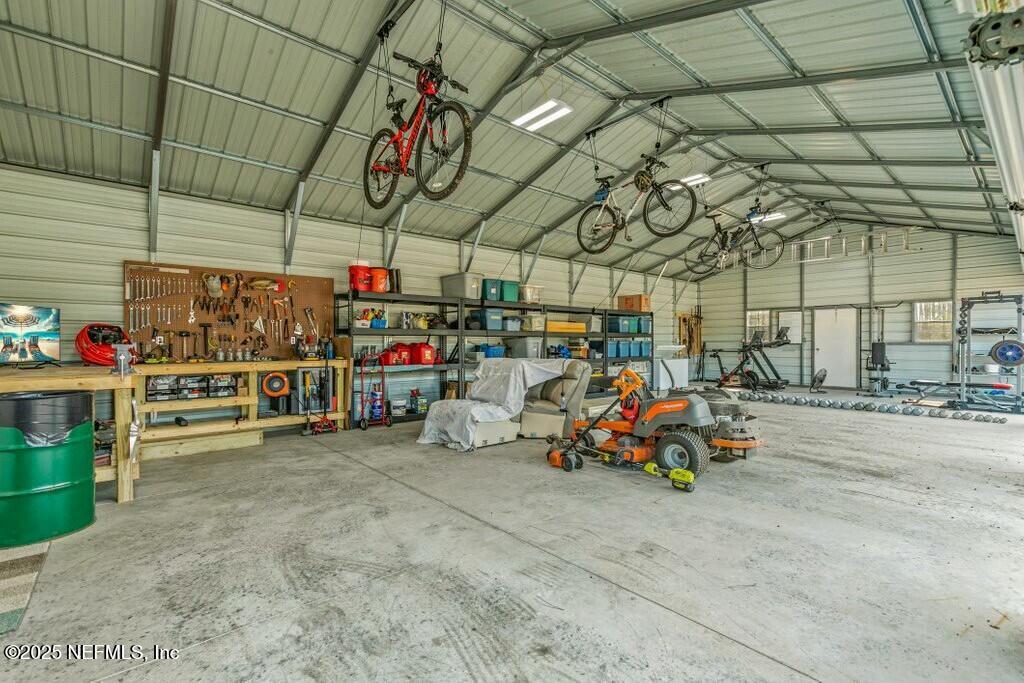 12439 Folsom Road Sanderson, FL 32087 - Photo 74 of 87 Garage interior