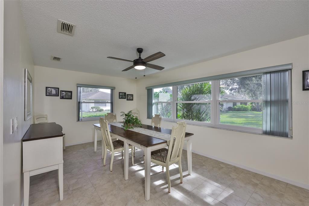 2034 Hawkhurst Circle, Unit 178 Sun City Center, FL 33573 - Photo 26 of 94