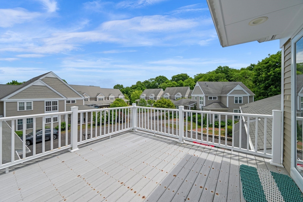 6 Essex Road, Unit 15 Ipswich, MA 01938 - Photo 2 of 40