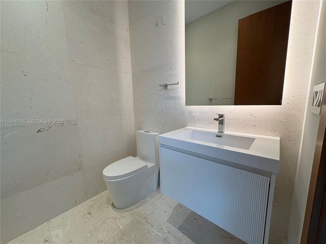 $6,750,000 | Undisclosed Address, Key Biscayne, FL 33149