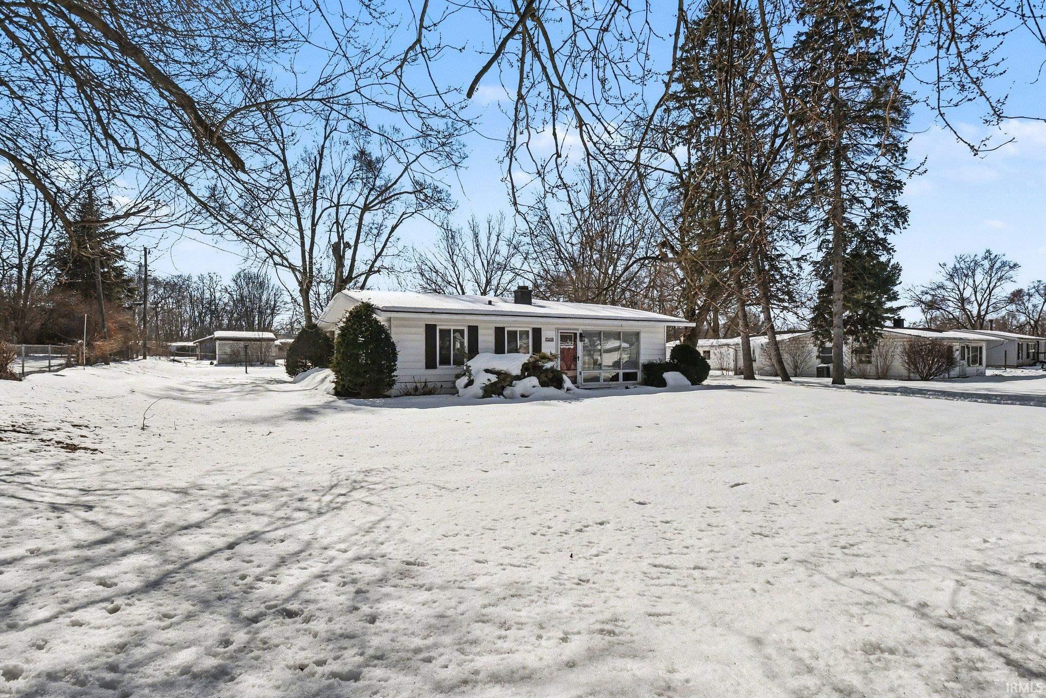 15610 Hamilton Street Granger, IN 46530 - Photo 2 of 23