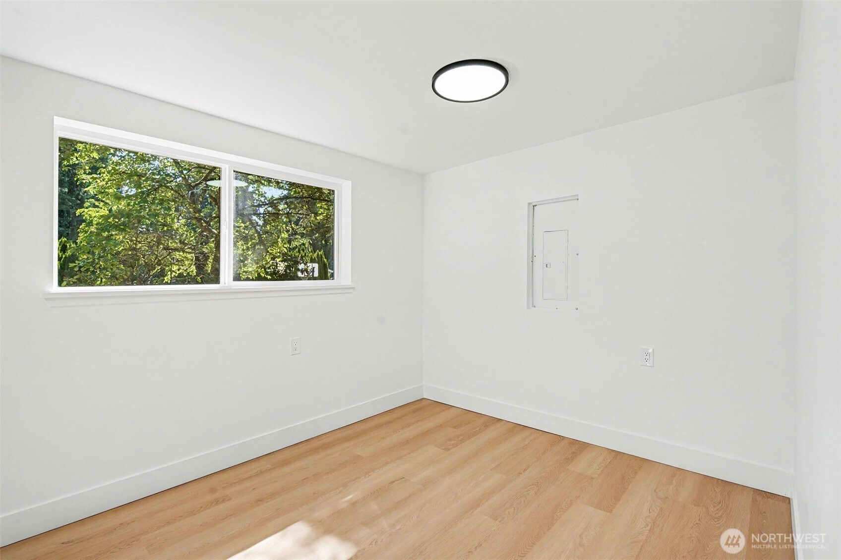 19414 1st Avenue Southeast Bothell, WA 98012 - Photo 24 of 39