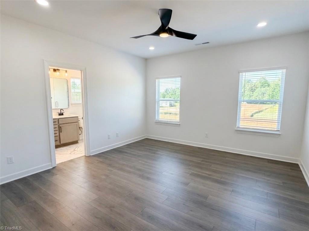 5166 Paramount Road, Unit 1061 Pfafftown, NC 27040 - Photo 11 of 20 Gallery Image 11