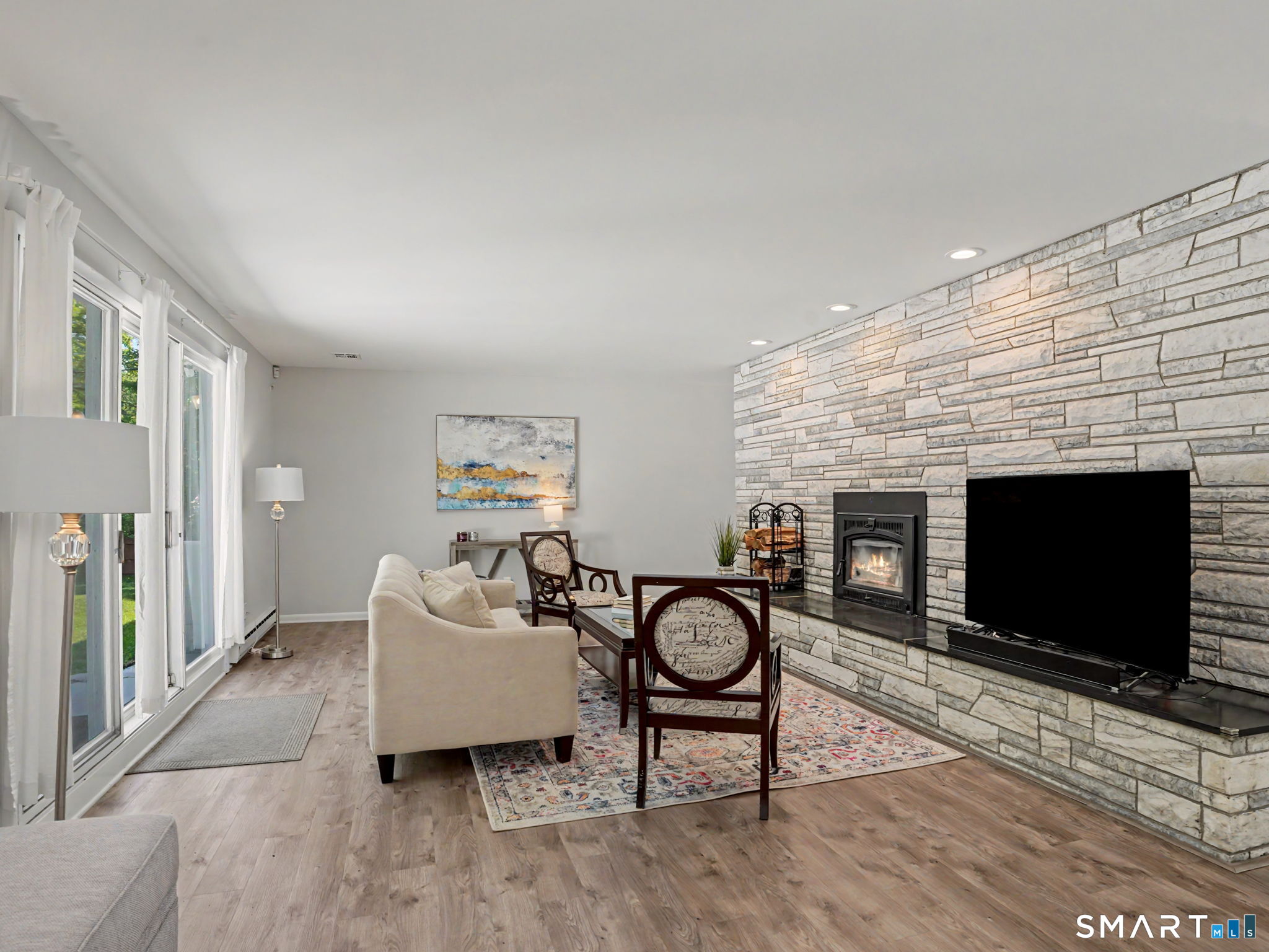 2 Studio Lane Norwalk, CT 06850 - Photo 4 of 33