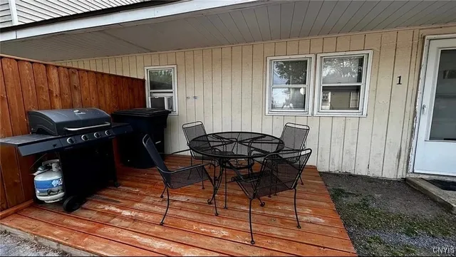 $215,000 | 6788 North Lakeshore Road, Verona Beach, NY 13162