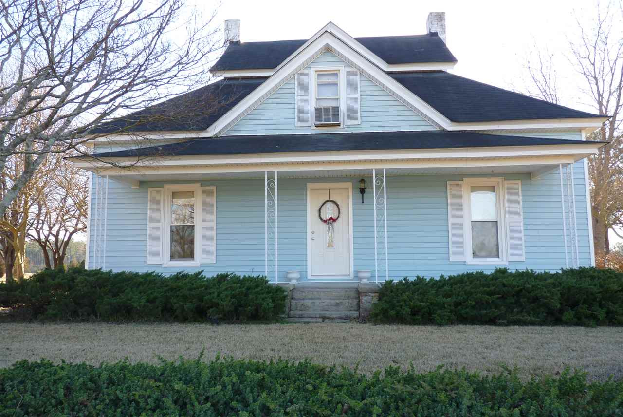 3836 Old Beulah Road Selma, NC 27576 - Photo 3 of 25 Front exterior