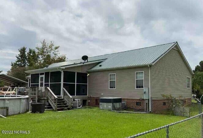 2221 Grantham School Road Mount Olive, NC 28365 - Photo 2 of 22 Rear View