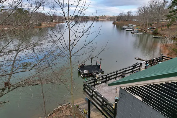 $399,000 | 41 3rd Avenue, Iva, SC 29655